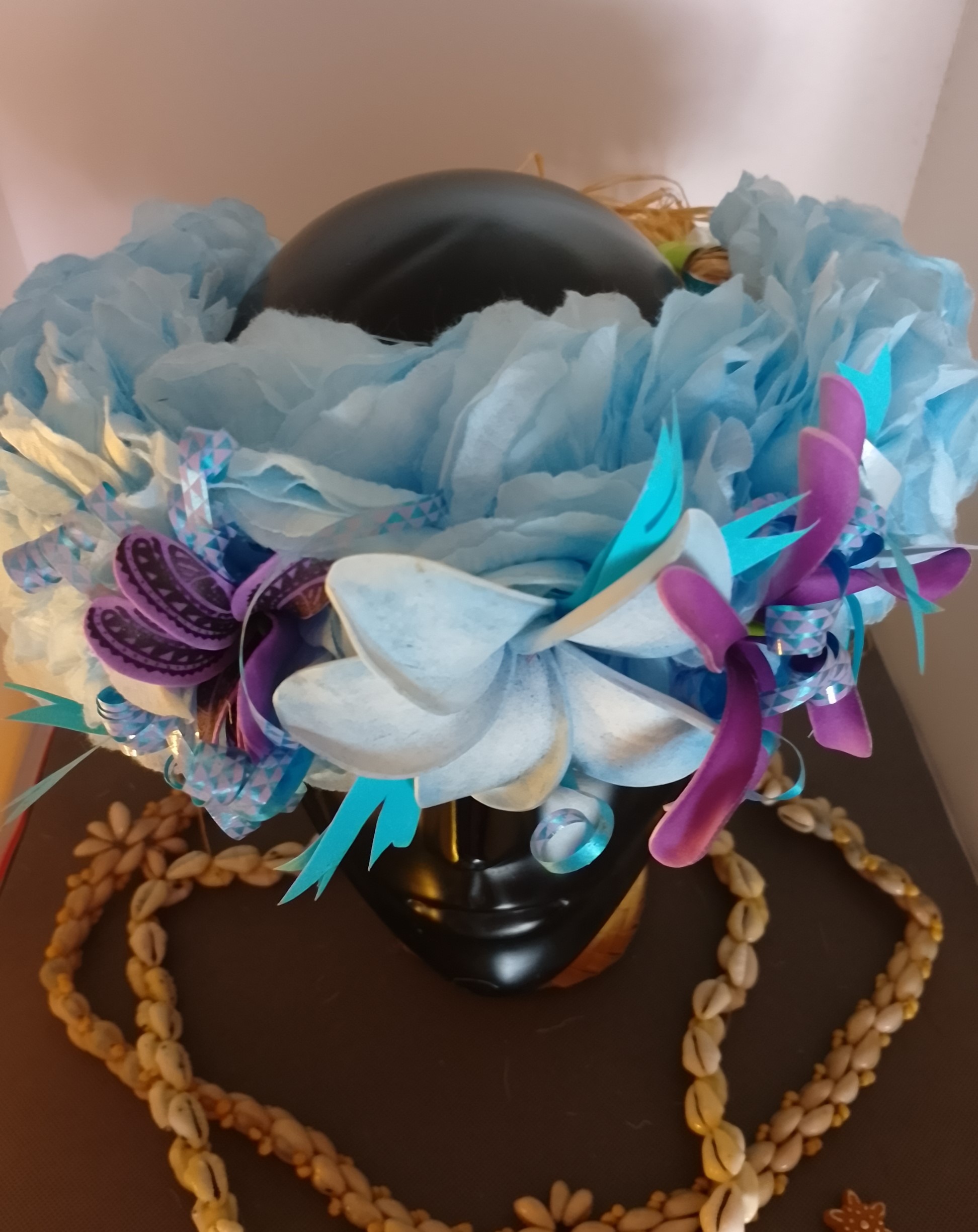 Couronne fleur Tahiti bleu ciel maxi tipanie deux tiare tatouées Vaite.e.Tiare créations