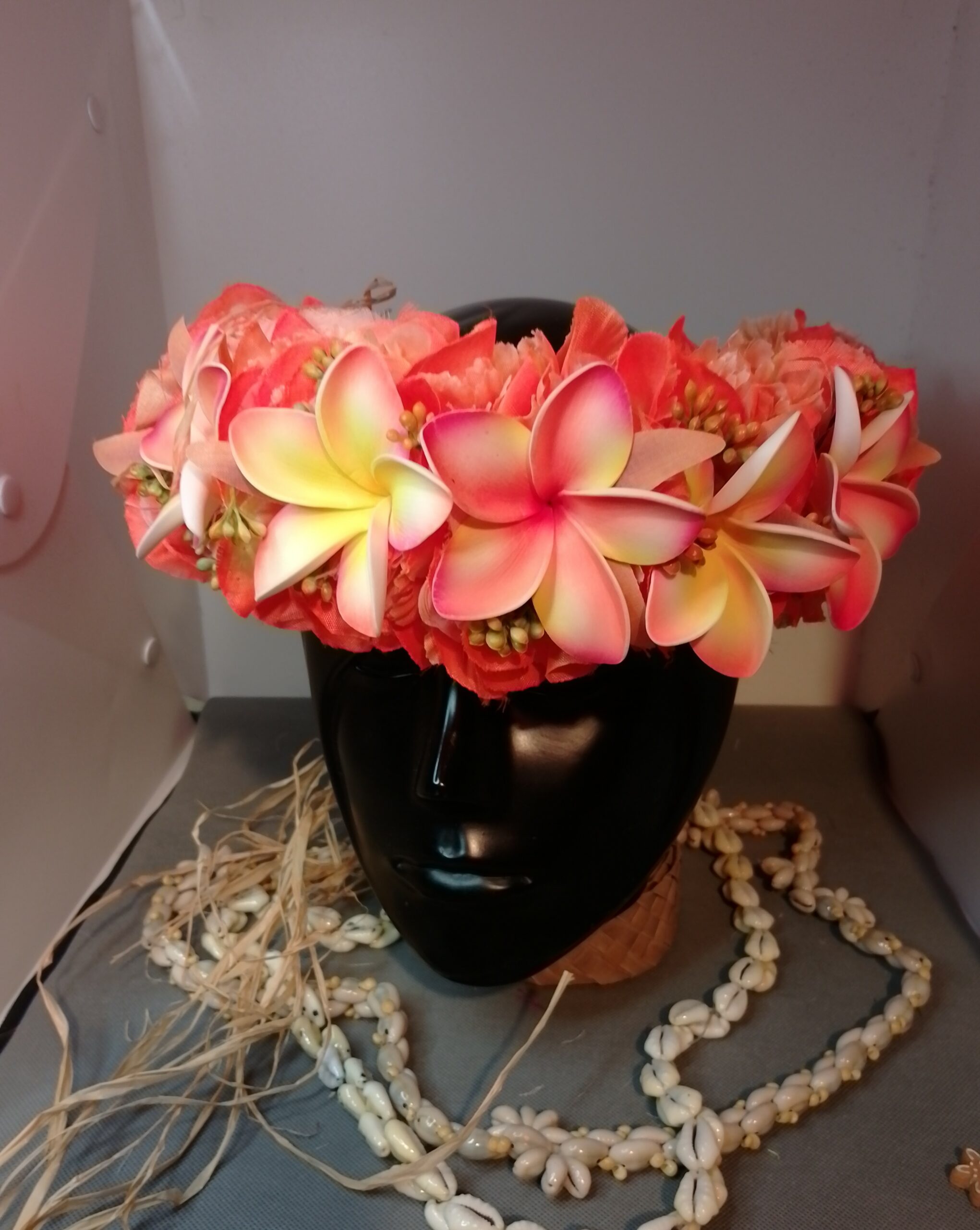 Couronne fleurs Tahiti orange cinq tipanie deux dégradés orangés Vaite.e.Tiare créations