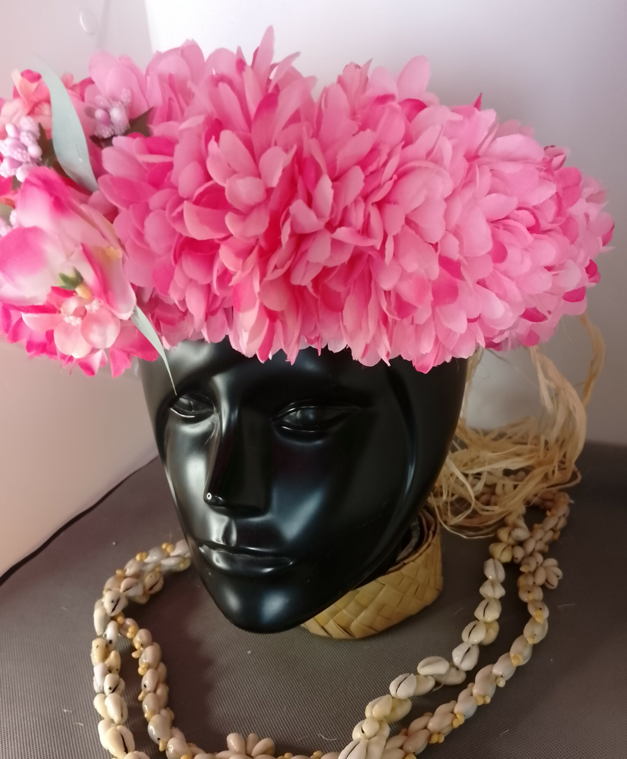 Couronne fleurs Tahiti rose bords fuchsia tipanie blanc cœur rose pâle Vaite.e.Tiare créations