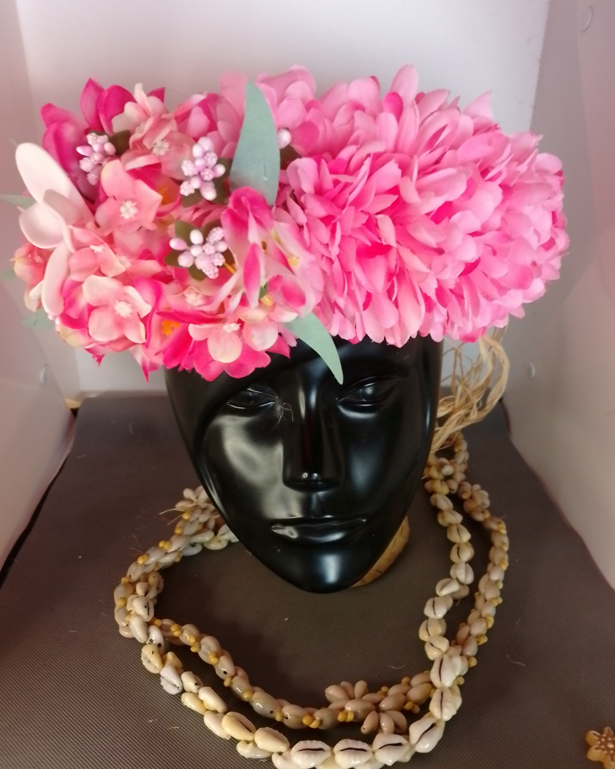 Couronne fleurs Tahiti rose bords fuchsia tipanie blanc cœur rose pâle Vaite.e.Tiare créations