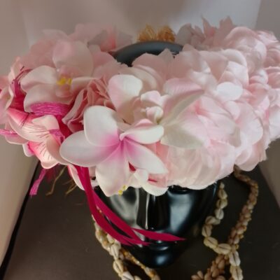 Couronne fleur Tahiti rose pâle maxi tipanie deux tipanie cœur rose