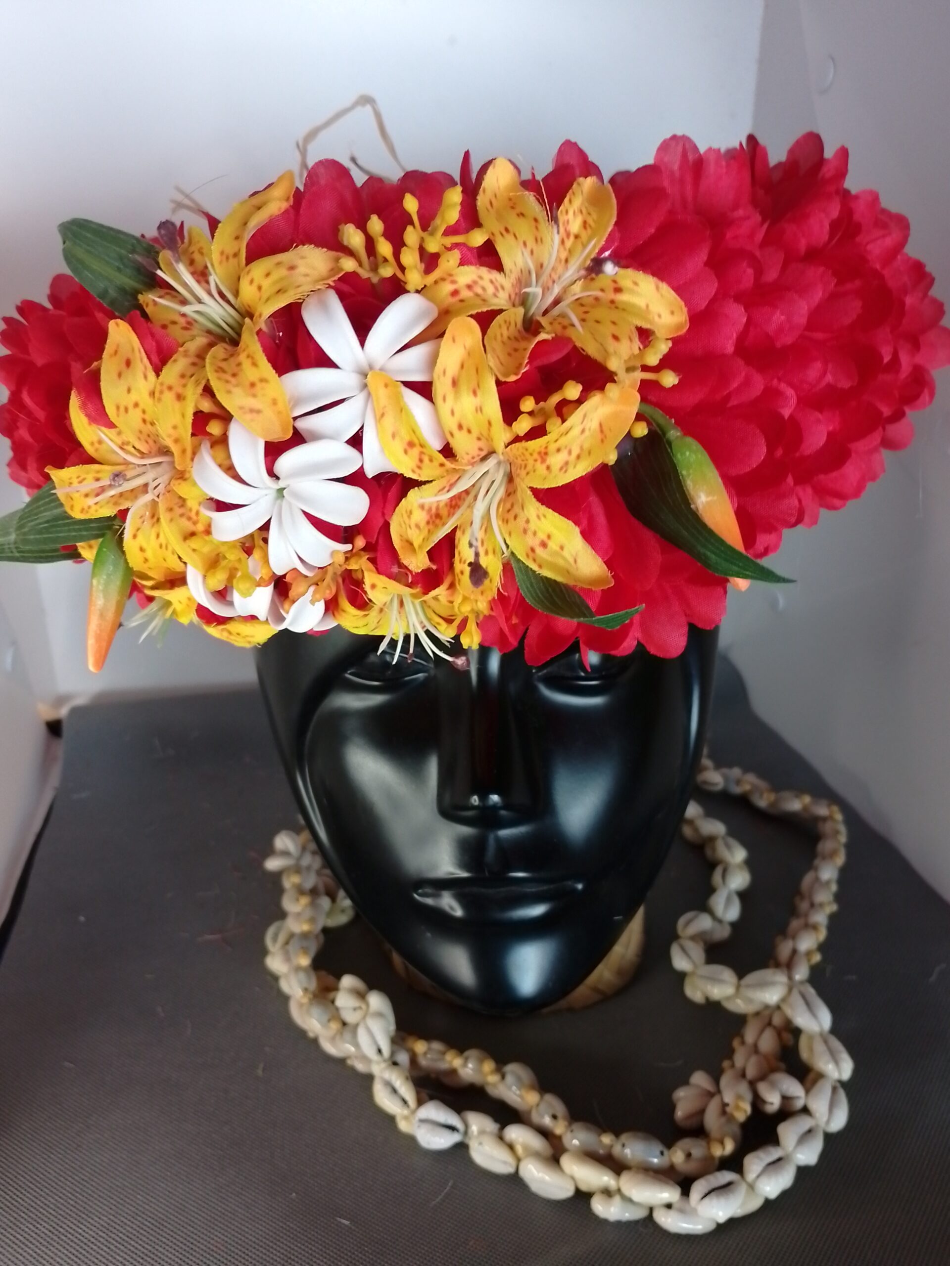 Couronne fleurs Tahiti rouge  lys moyens tigrés oranges  trois mini tiare Vaite.e.Tiare créations
