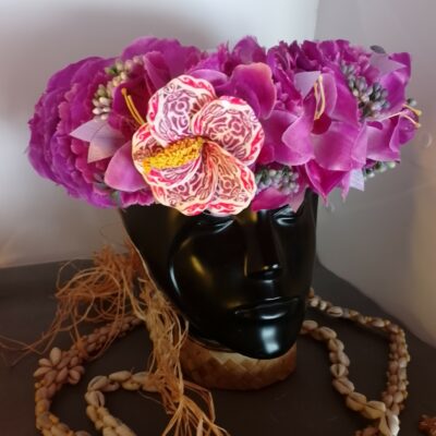 Couronne fleurs Tahiti violette cinq orchidées hibiscus tatoué
