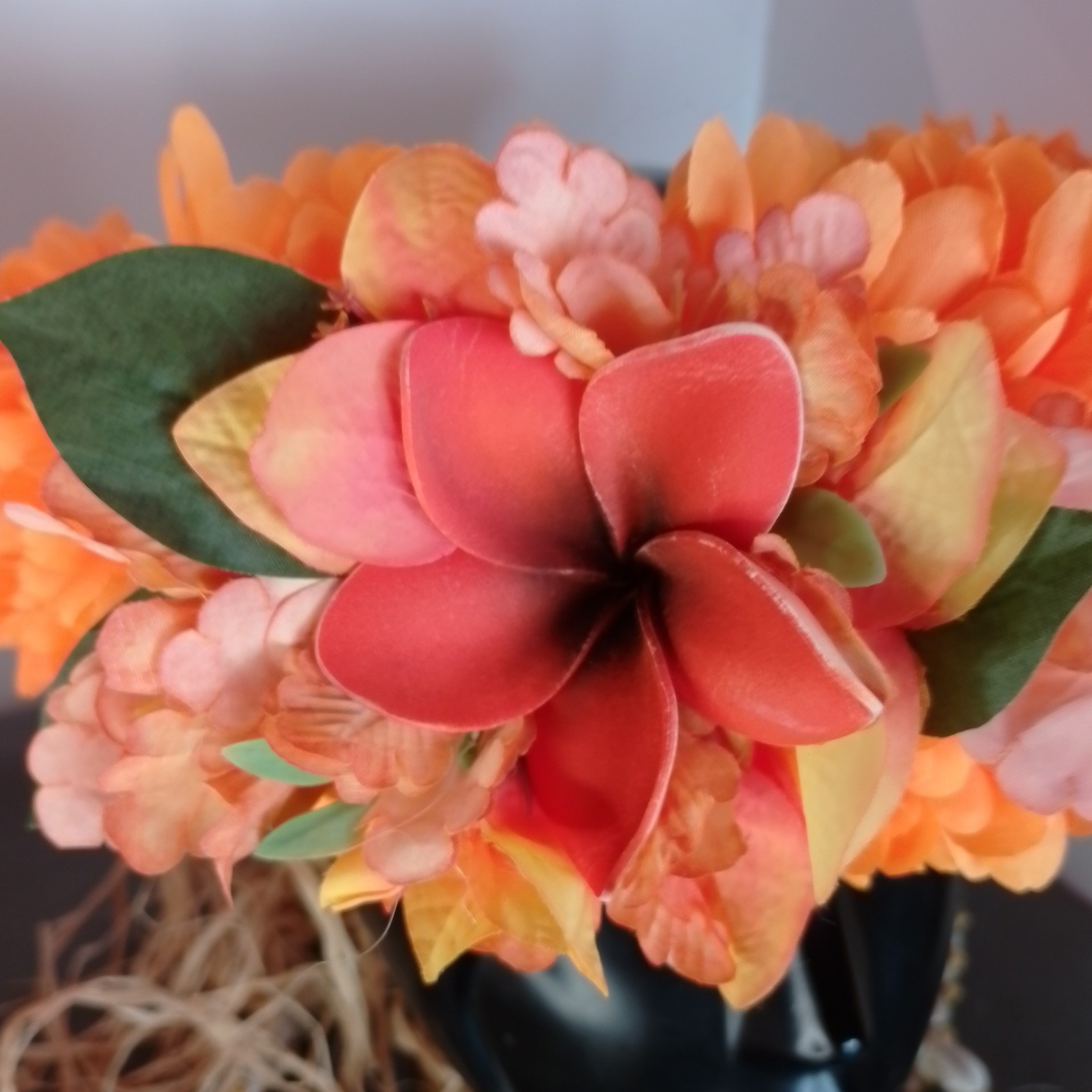 Couronne fleurs Tahiti orange tipanie orchidées bougainvillier oranges Vaite.e.Tiare créations