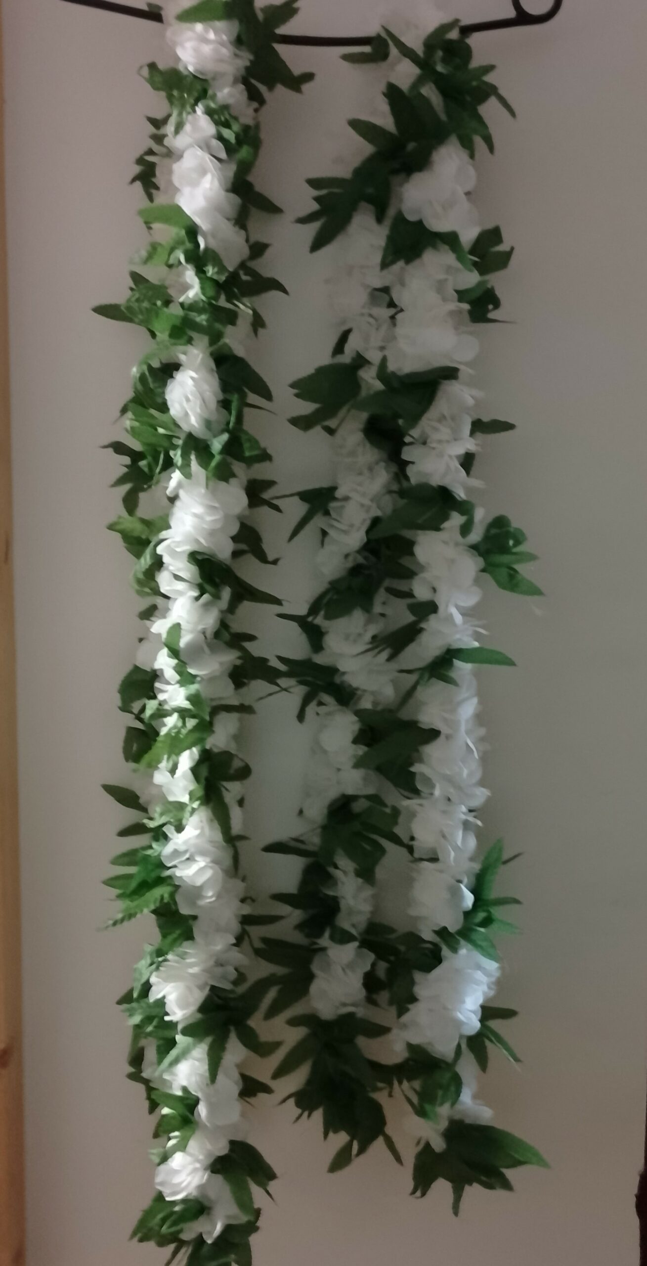 Duo lei ouverts  blancs effet végétal Vaite.e.Tiare créations