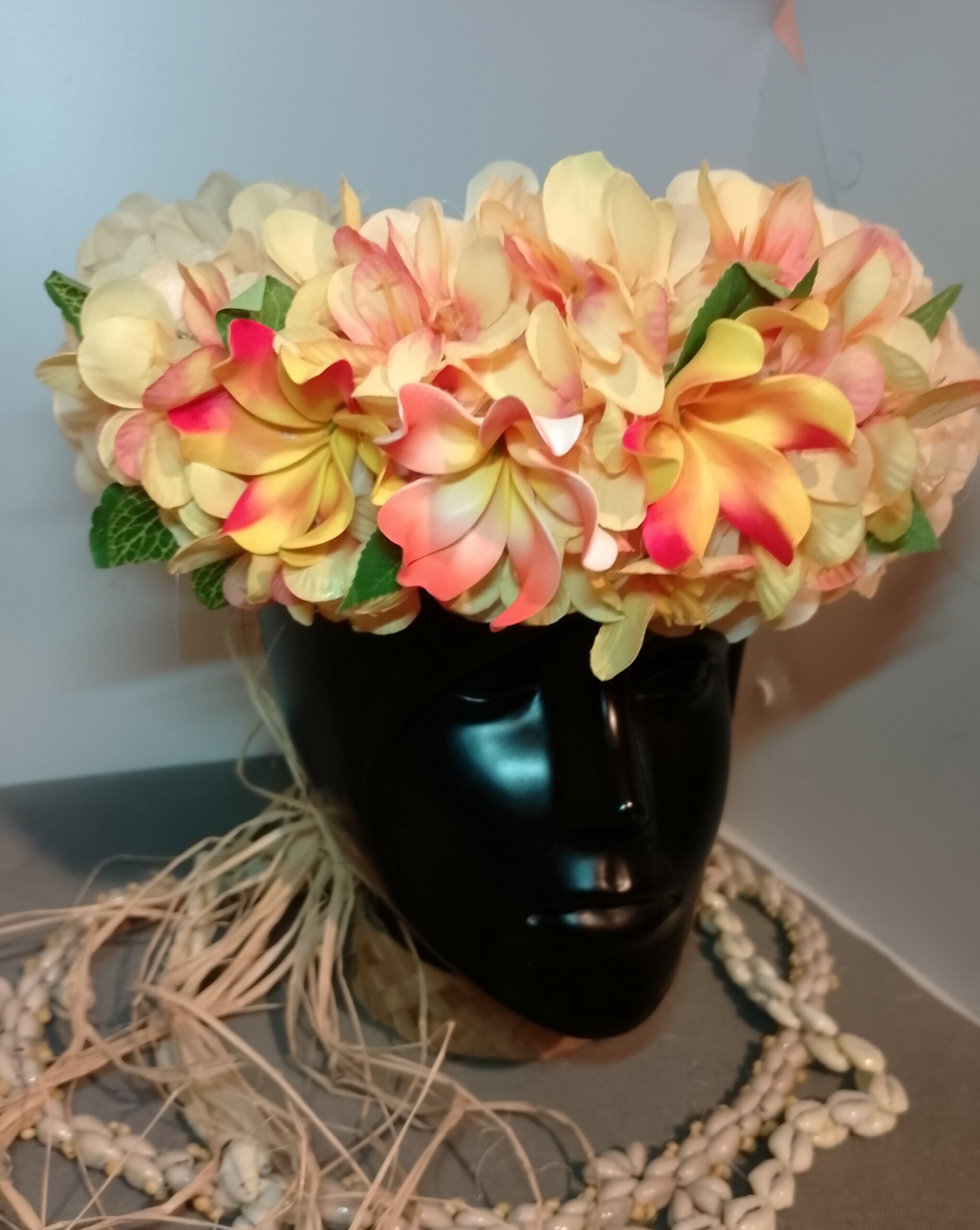 Couronne tiare Tahiti champagne trois tiare entre ouvertes orangées boutons assortis Vaite.e.Tiare créations
