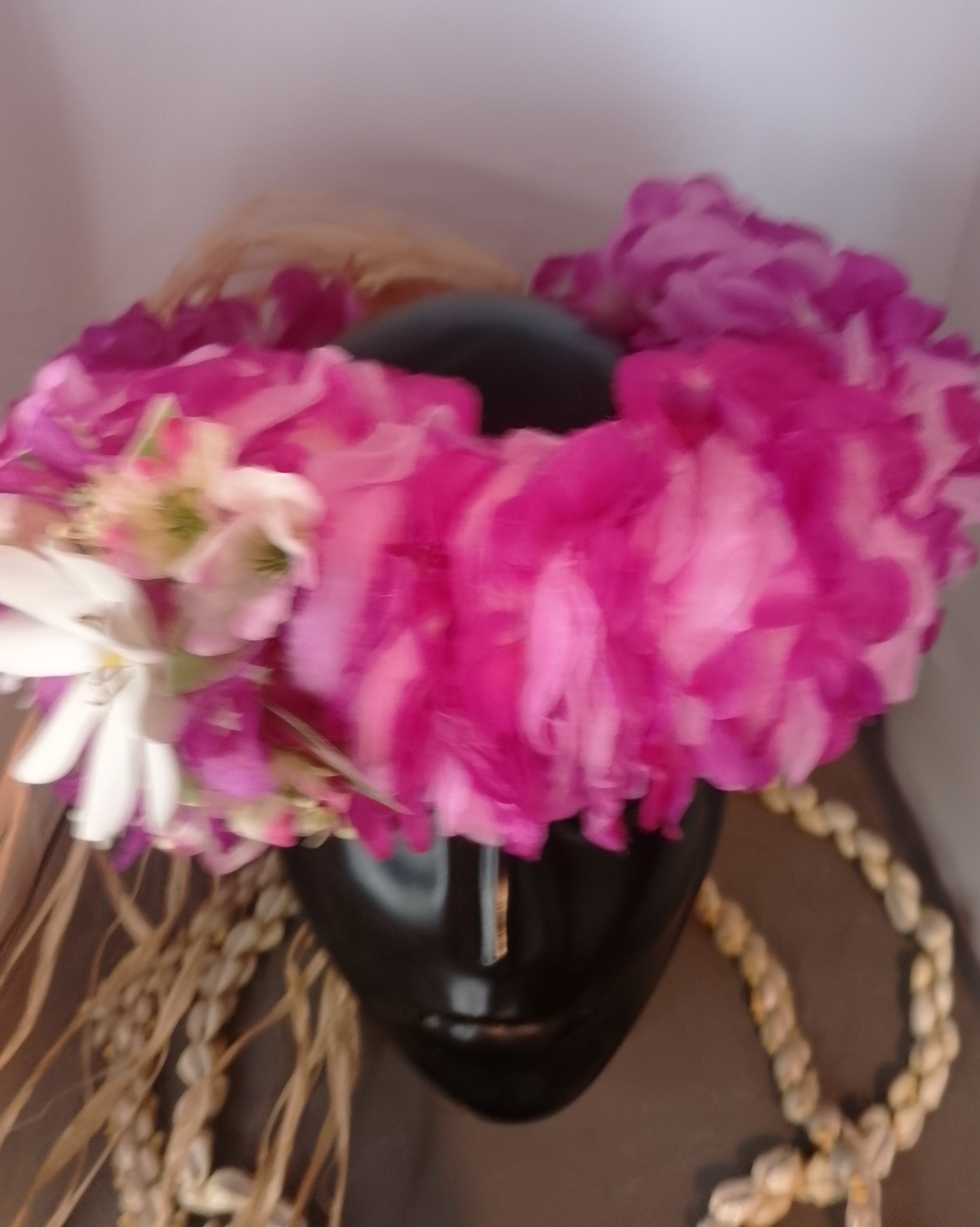 Couronne tiare Tahiti blanche bords violets élégante tiare Vaite.e.Tiare créations