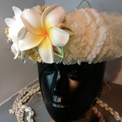 Couronne fleurs Tahiti champagne deux grands tipanie une grande tiare