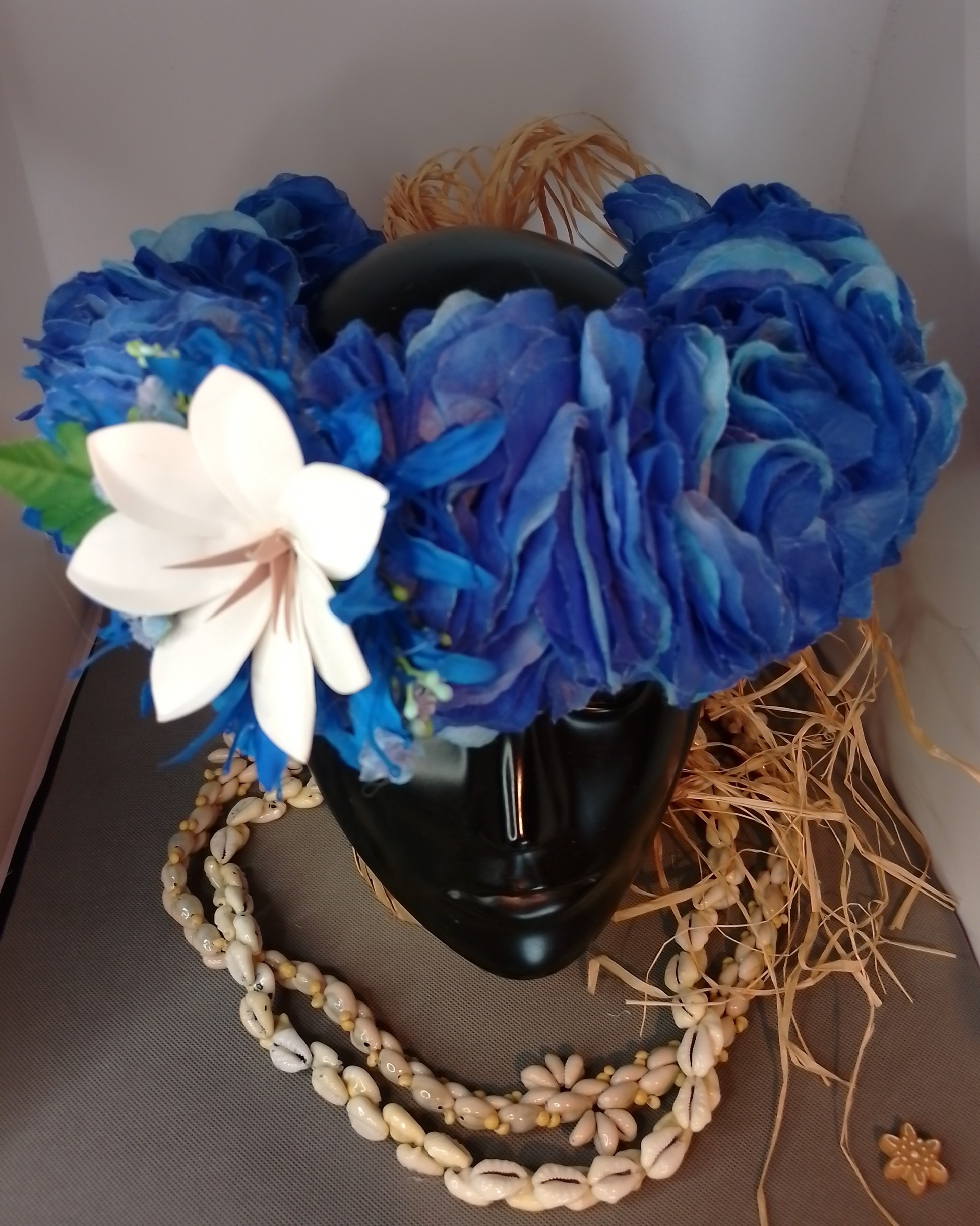 Couronne tiare Tahiti camaïeu de bleus corolle de mini lys grande tiare Vaite.e.Tiare créations