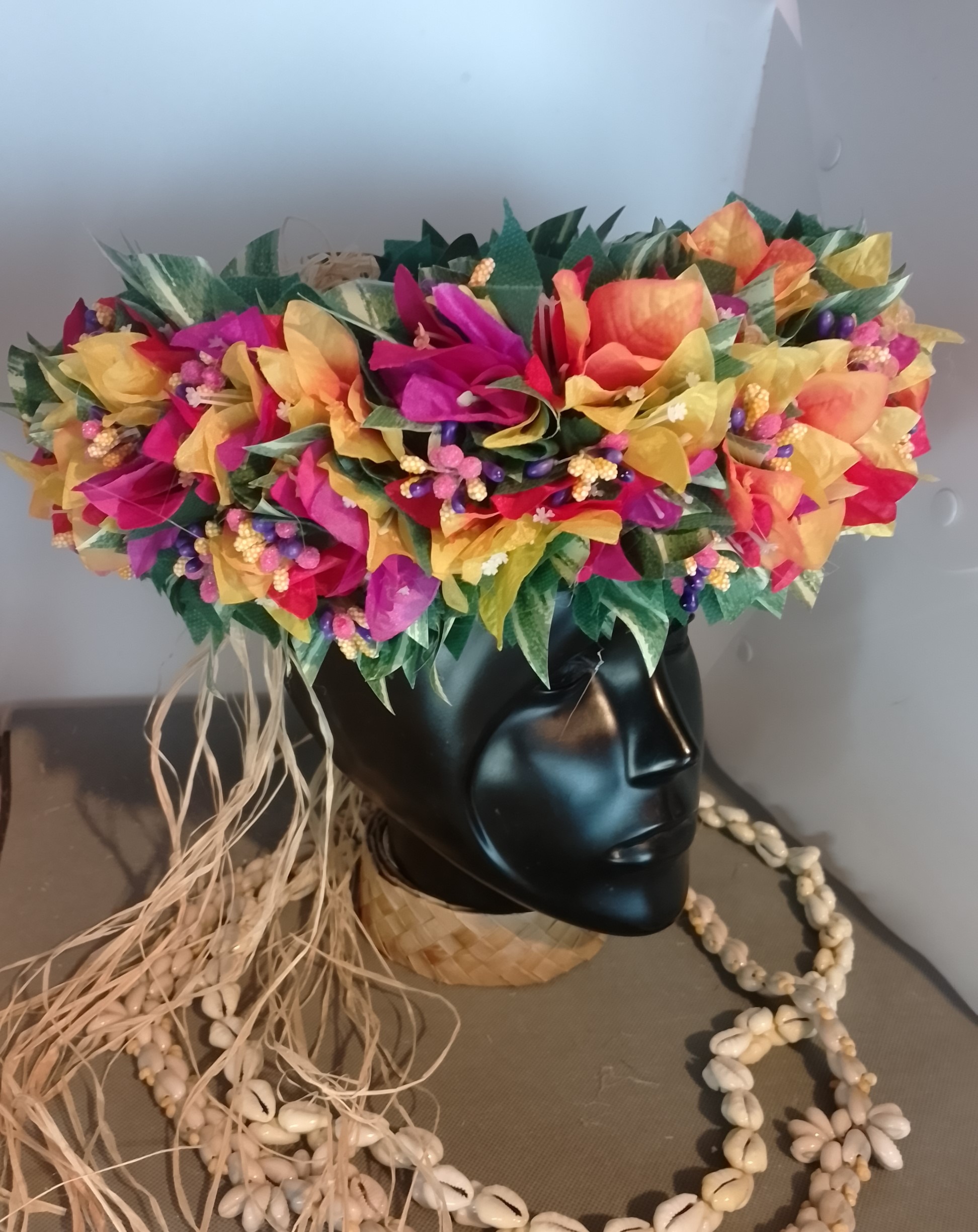 Couronne toutes fleurs effet feuillage cinq bougainvilliers Vaite.e.Tiare créations