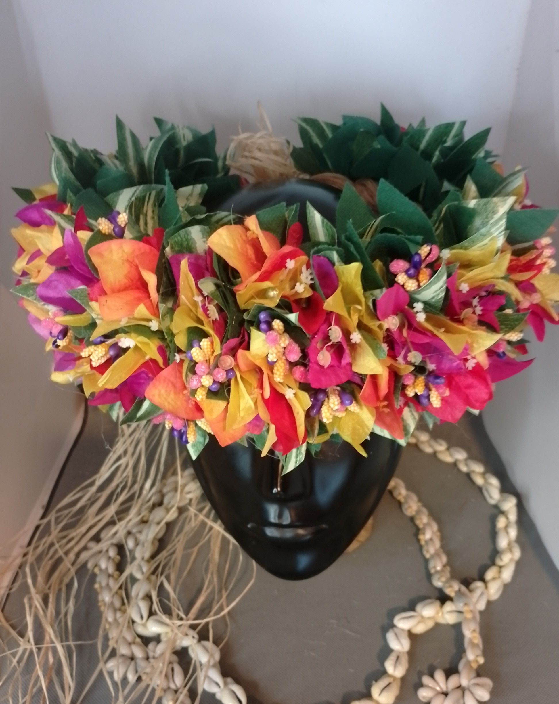 Couronne toutes fleurs effet feuillage cinq bougainvilliers Vaite.e.Tiare créations