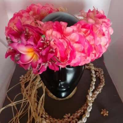 Couronne fleur Tahiti champagne rosé tipanie grand lys élancés bougainvilliers