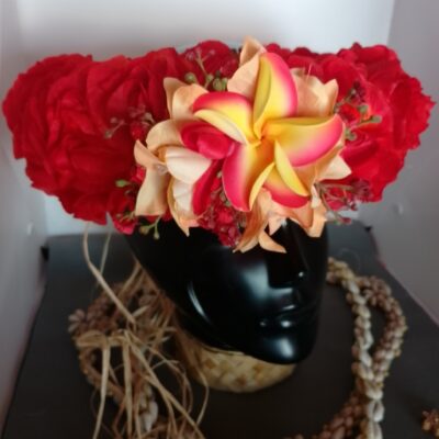 Couronne fleur Tahiti orange bords rouges tipanie jaune bords rouges bougainvilliers oranges