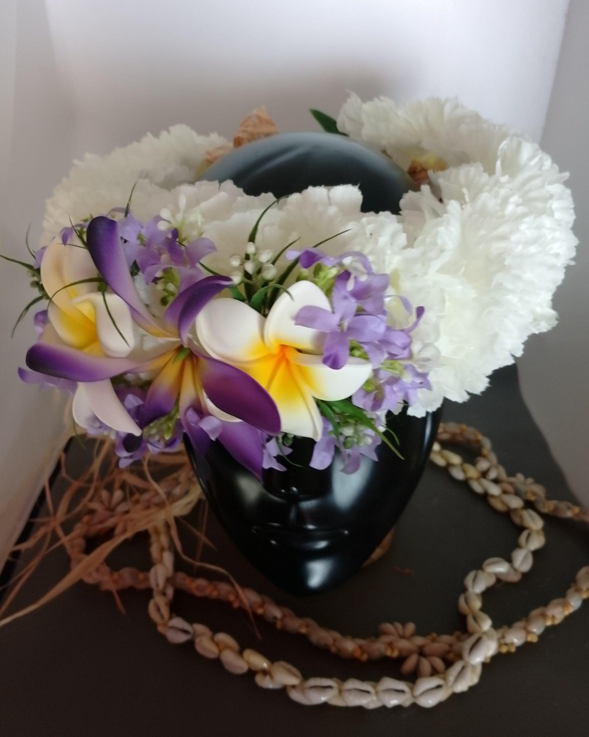 Couronne fleurs Tahiti blanche maxi tiare deux tipanie blanc cœur jaune Vaite.e.Tiare créations