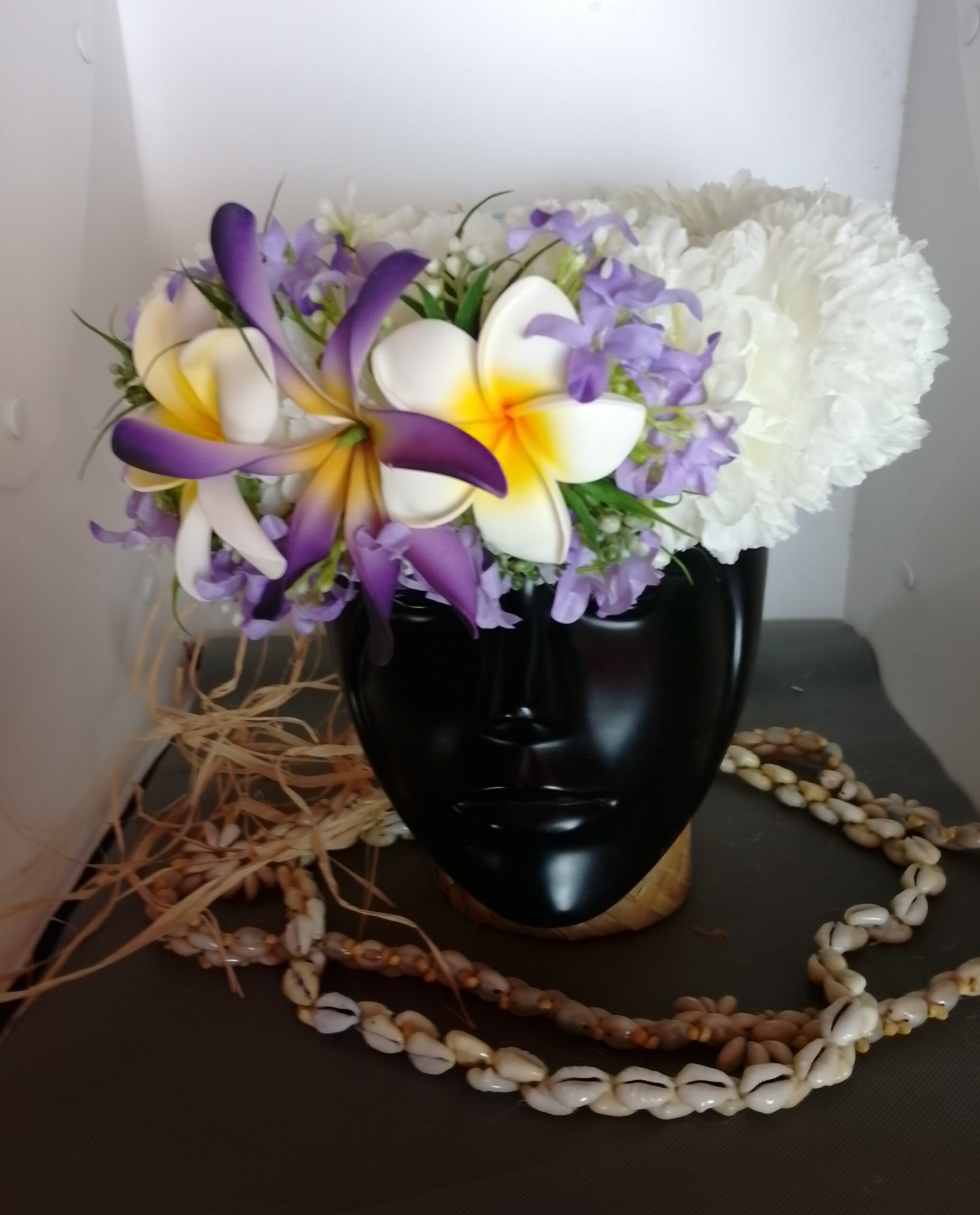 Couronne fleurs Tahiti blanche maxi tiare deux tipanie blanc cœur jaune Vaite.e.Tiare créations