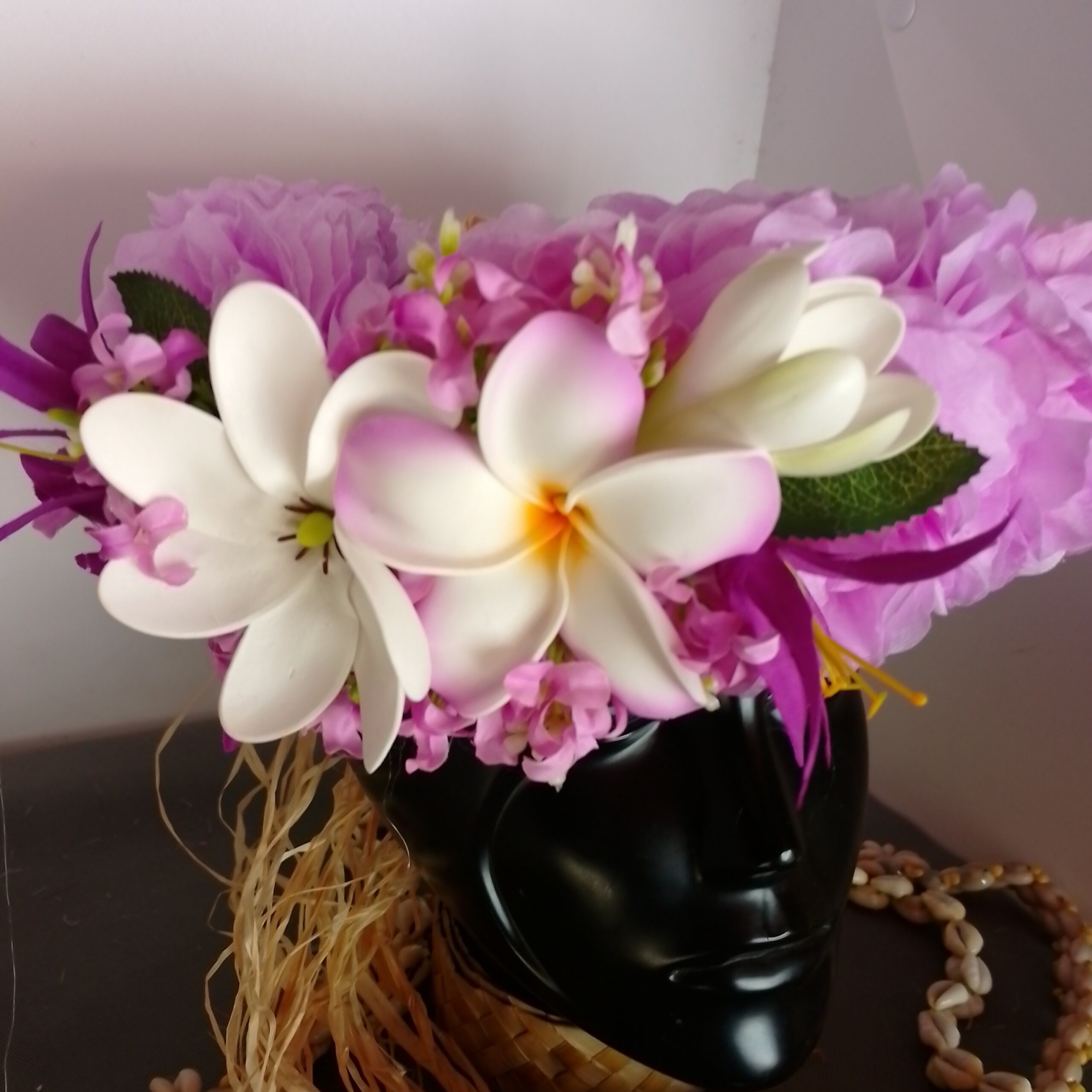 Couronne fleurs Tahiti mauve grande tiare grand tipanie tiare entre ouverte Vaite.e.Tiare créations
