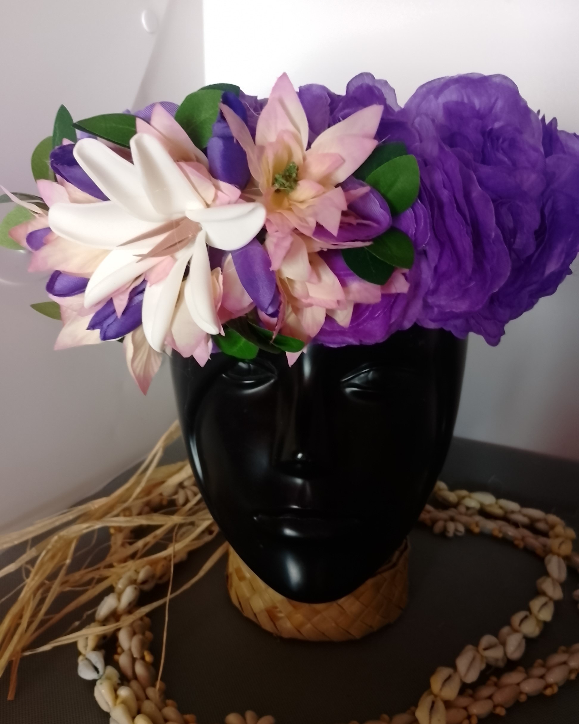 Couronne tiare Tahiti violette grande tiare boutons champagnes bords mauves Vaite.e.Tiare créations