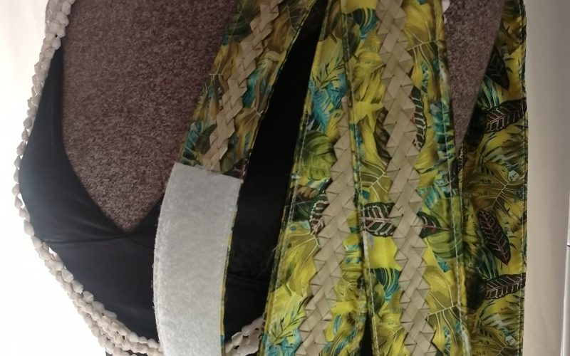 Ceinture tissu paréo satiné vert motif feuillages et pandanus tressé by Vaite.e.Tiare créations