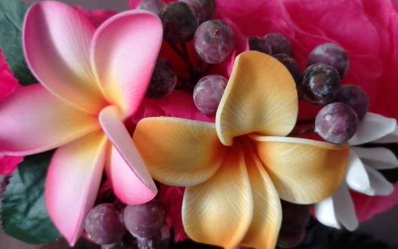 Couronne fleur Tahiti deux tipaniers et tiare entre ouverte Vaite.e.Tiare créations