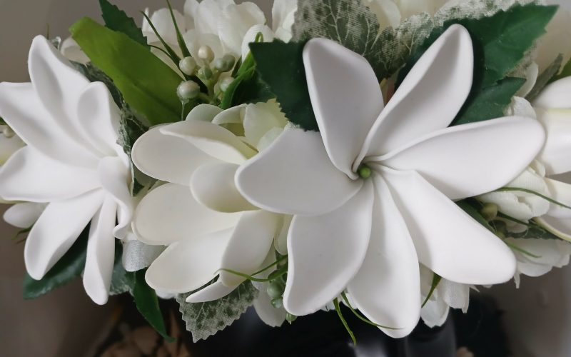 Couronne de tiare Tahiti blanche bouton et tiare épanouie 5 by Vaite.e.Tiare créations
