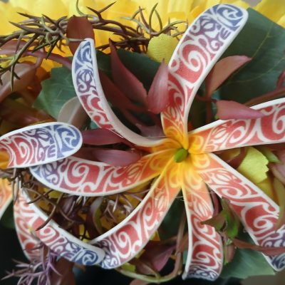 Couronne de tiare Tahiti jaune trois tiare tatouées by Vaite.e.Tiare créations