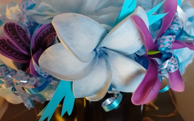 Couronne fleur Tahiti bleu ciel maxi tipanie deux tiare tatouées Vaite.e.Tiare créations