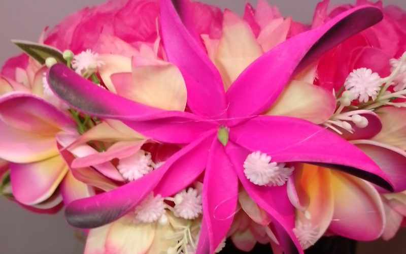 Couronne fleurs Tahiti rose pâle et fuchsia maxi tiare deux tipanie Vaite.e.Tiare créations