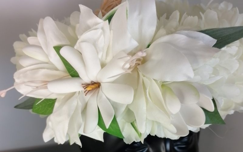 Couronne tiare Tahiti blanche deux grands lys tiare élégante Vaite.e.Taire créations