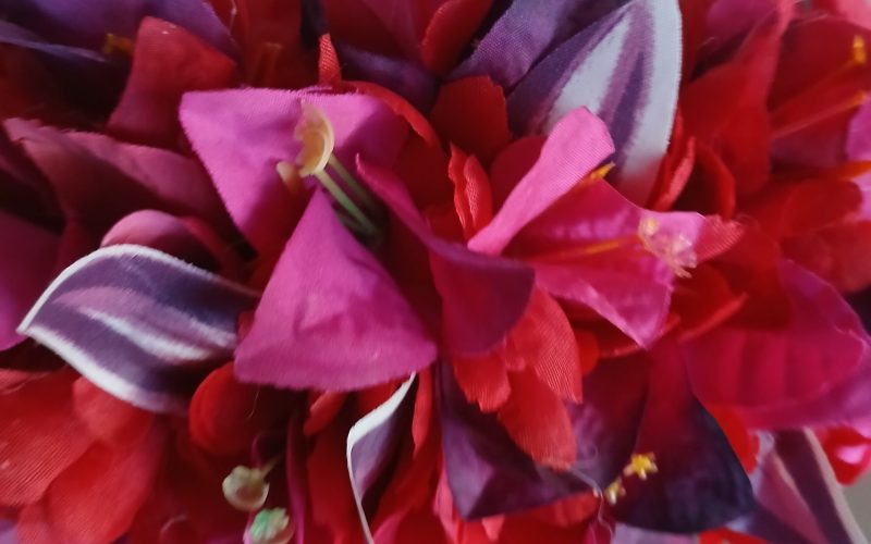 Couronne toute fleur Tahiti rouge fuchsia violine et rouge Vaite.e.Tiare créations