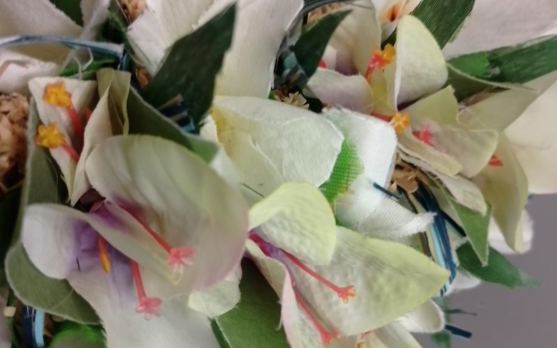 Couronne toute fleur Tahiti corolle tipanie blancs bougainvillier vanille Vaite.e.Tiare créations