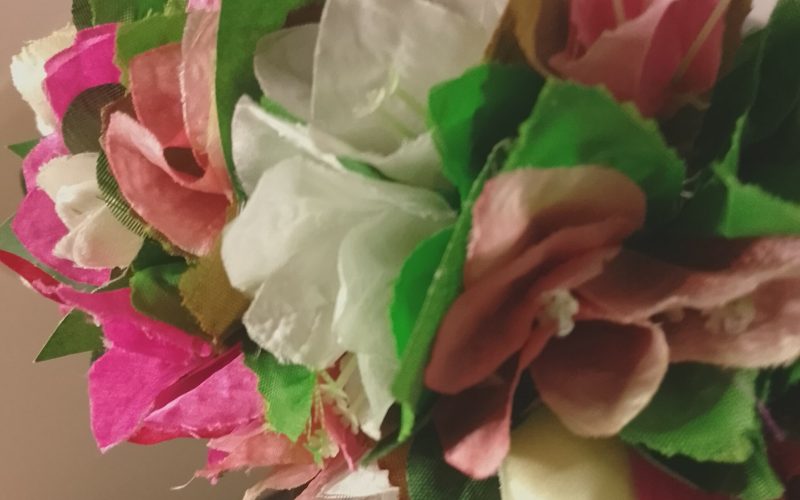 Couronne toutes fleurs Tahiti 4 couleurs bougainvilliers boutons et feuillages Vaite.e.Tiare créations