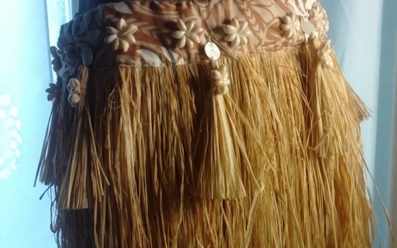 More naturel ceinture paréo beige et coquillages