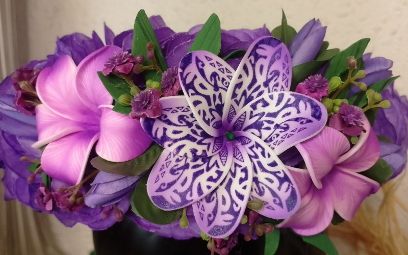 couronne de fleurs Tahiti violette avec tipanie mauve et tiare tatouée by Vaite.e.Taire créations
